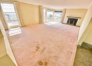 2215 Juan before renovation